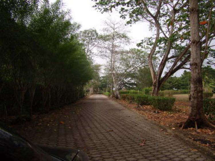 Lote ubicado en Cartagena vía a Turbaco  frente a campo de Golf   