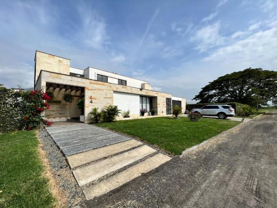 CASA CONJUNTO CAMPESTRE RINCÓN DE MATAPALO EN ROZO