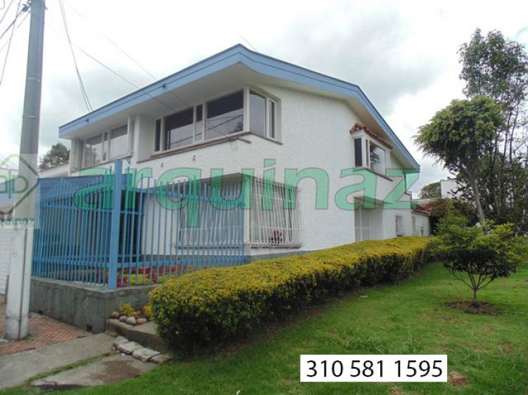 Foto Casa en Venta en Santa Margarita, Usaquén, Bogota D.C - $ 1.600.000.000 - CAV143114 - BienesOnLine