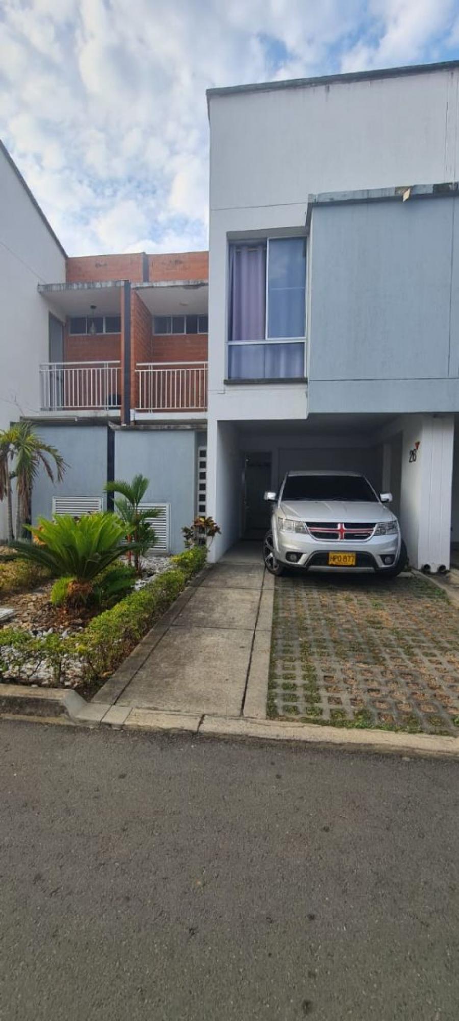 Casa en venta en conjunto residencial sol del bosque en Jamundi