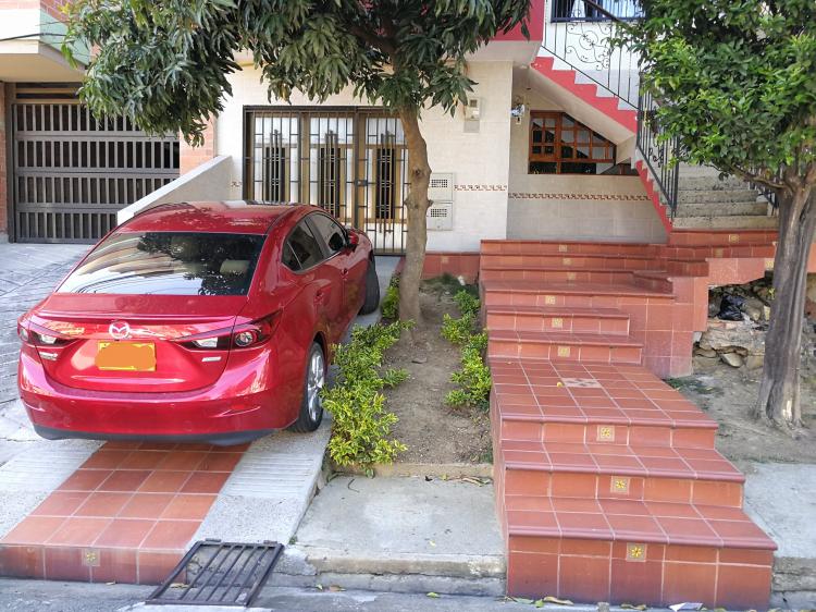 Foto Casa en Venta en Florencia, Medellín, Antioquia - $ 225.000.000 - CAV143558 - BienesOnLine