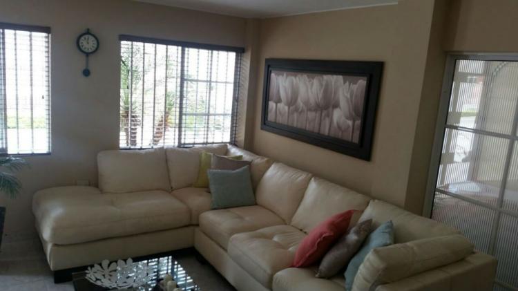 Foto Casa en Venta en Cañaveral, Bucaramanga, Santander - $ 650.000.000 - CAV121692 - BienesOnLine