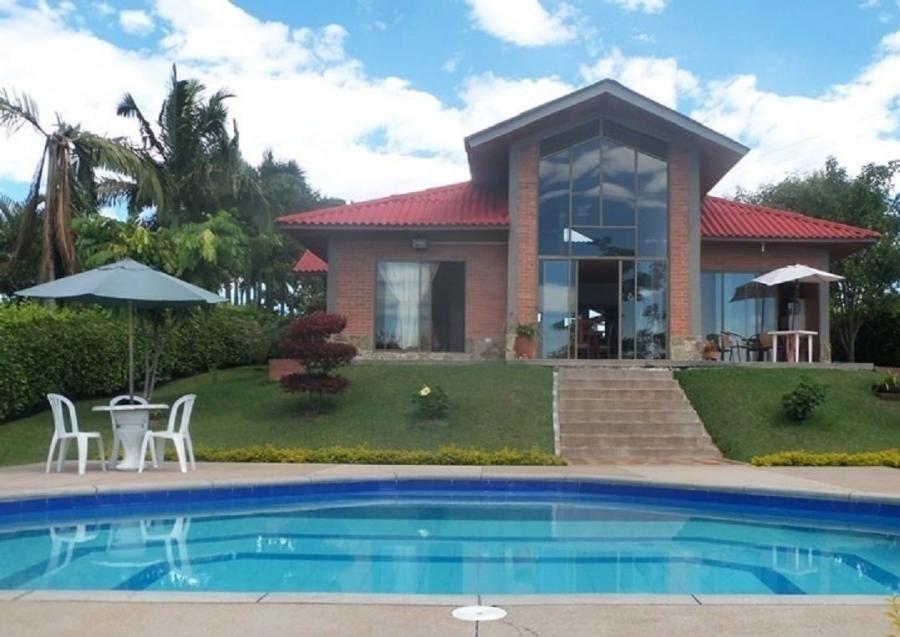 Foto Casa en Venta en CHALET VIA ARMENIA AEROPUERTO EL EDEN, CHALET VIA ARMENIA AEROPUERTO EL EDEN, Quindío - $ 580.000.000 - CAV177935 - BienesOnLine