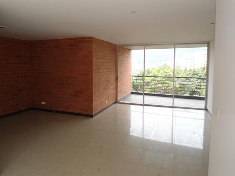 Foto Apartamento en Venta en loma de los bernal., Medellín, Antioquia - $ 240.000.000 - APV20570 - BienesOnLine