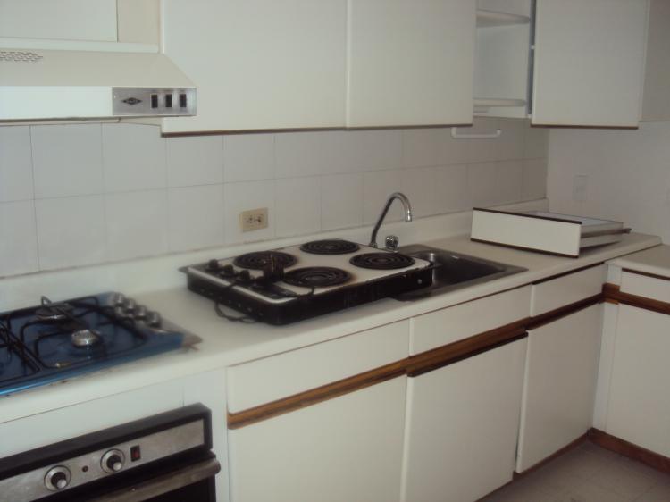 Foto Apartamento en Arriendo en POBLADO., Medellín, Antioquia - $ 2.550.000 - APA50484 - BienesOnLine