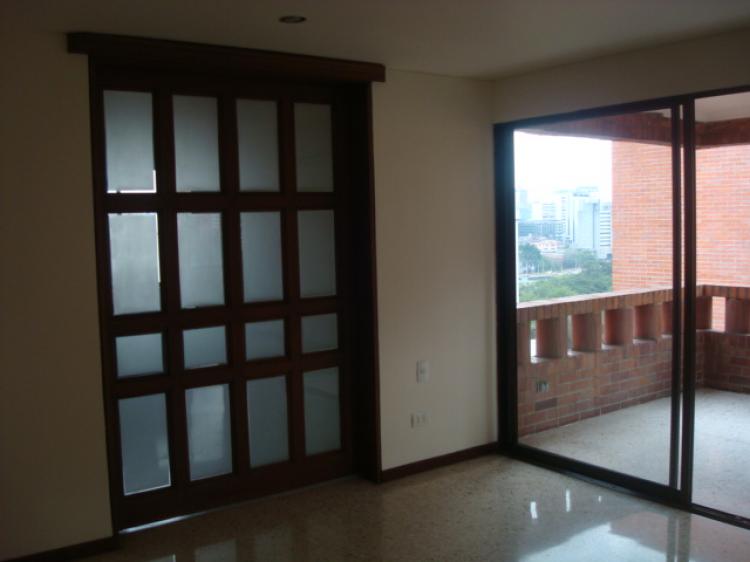 Foto Apartamento en Venta en VERSALLES, Cali, Valle del Cauca - $ 225.000.000 - APV15456 - BienesOnLine