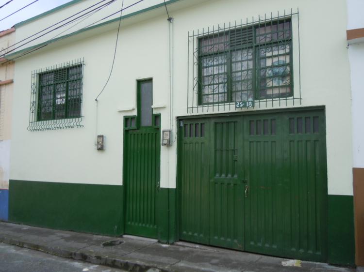 Casa en Venta en Centro de Pereira(Rsda), Pereira, Risaralda - $   - CAV35997 - BienesOnLine