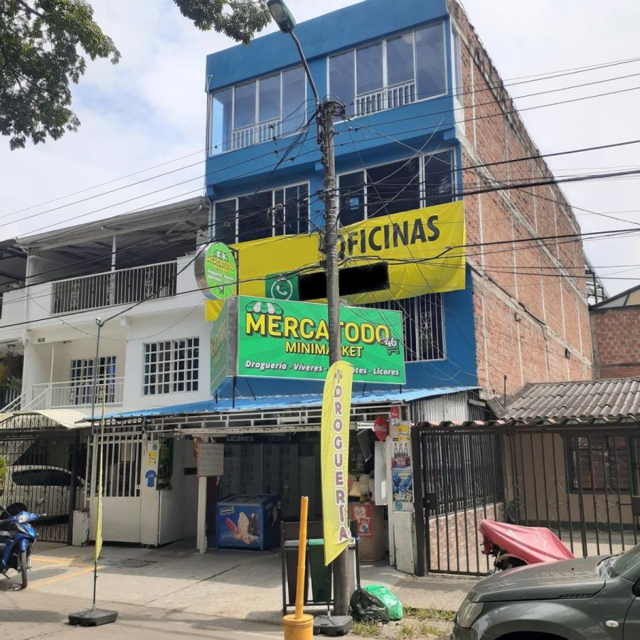 Edificio de 4 plantas en el barrio Villa del del Sur ideal para oficinas o consultorios