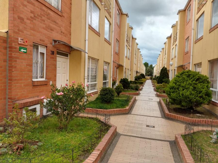 Foto Casa en Venta en MIRANDELA, MIRANDELA, Bogota D.C - $ 270.000.000 - CAV178435 - BienesOnLine