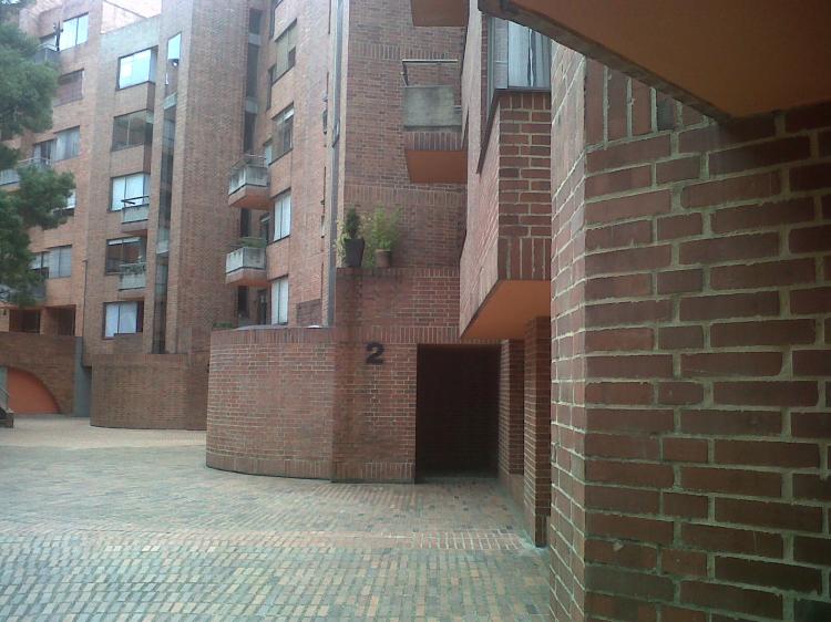 Foto Apartamento en Arriendo en CHAPINERO ALTO, Chapinero, Bogota D.C - $ 2.200.000 - APA56127 - BienesOnLine