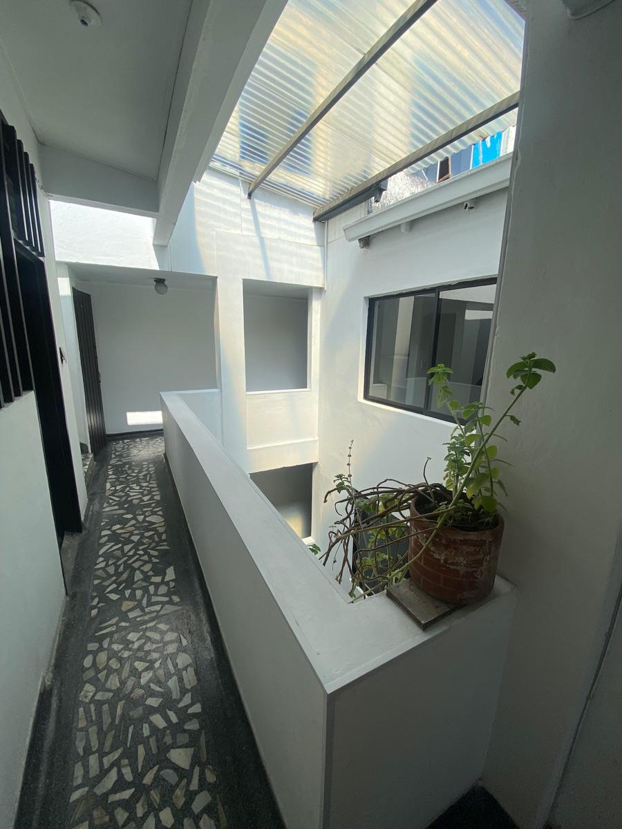 Foto Edificio en Venta en Miraflores, Cali, Valle del Cauca - $ 1.750.000.000 - EDV209200 - BienesOnLine