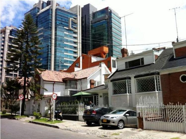 Oficina en arriendo en Santa Barbará - Bogotá