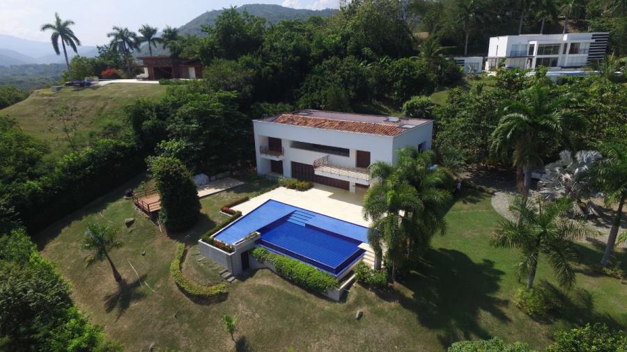 FINCA EN VENTA EN SANTA FE DE ANTIOQUIA