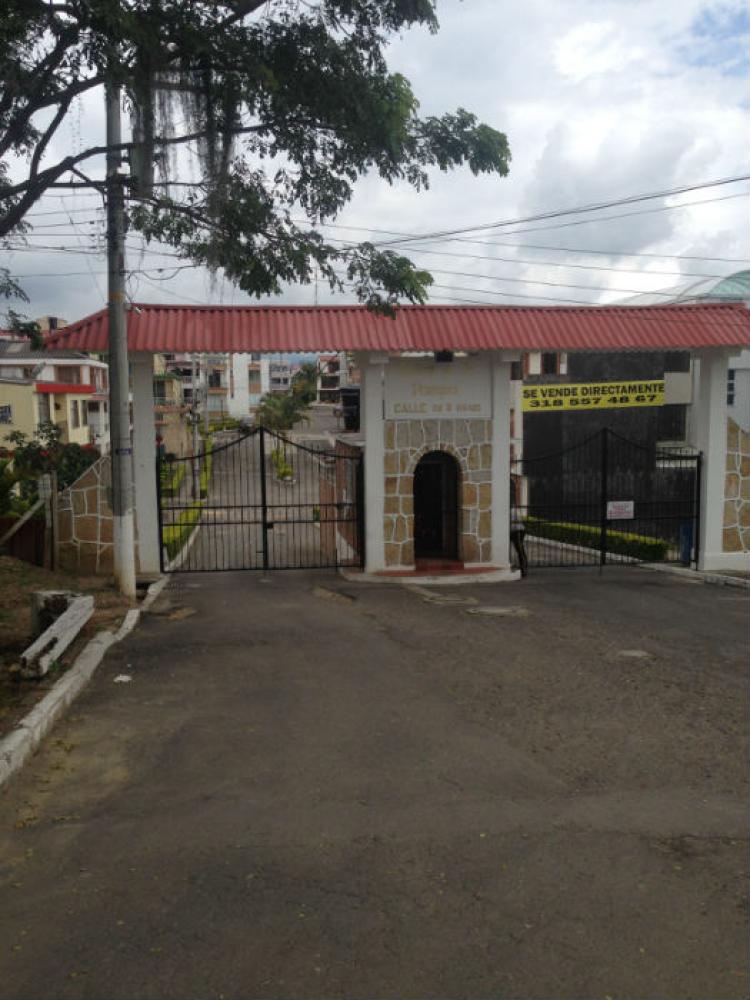 Hermosa casa en fusa excelente ubicación,en conjunto cerrado