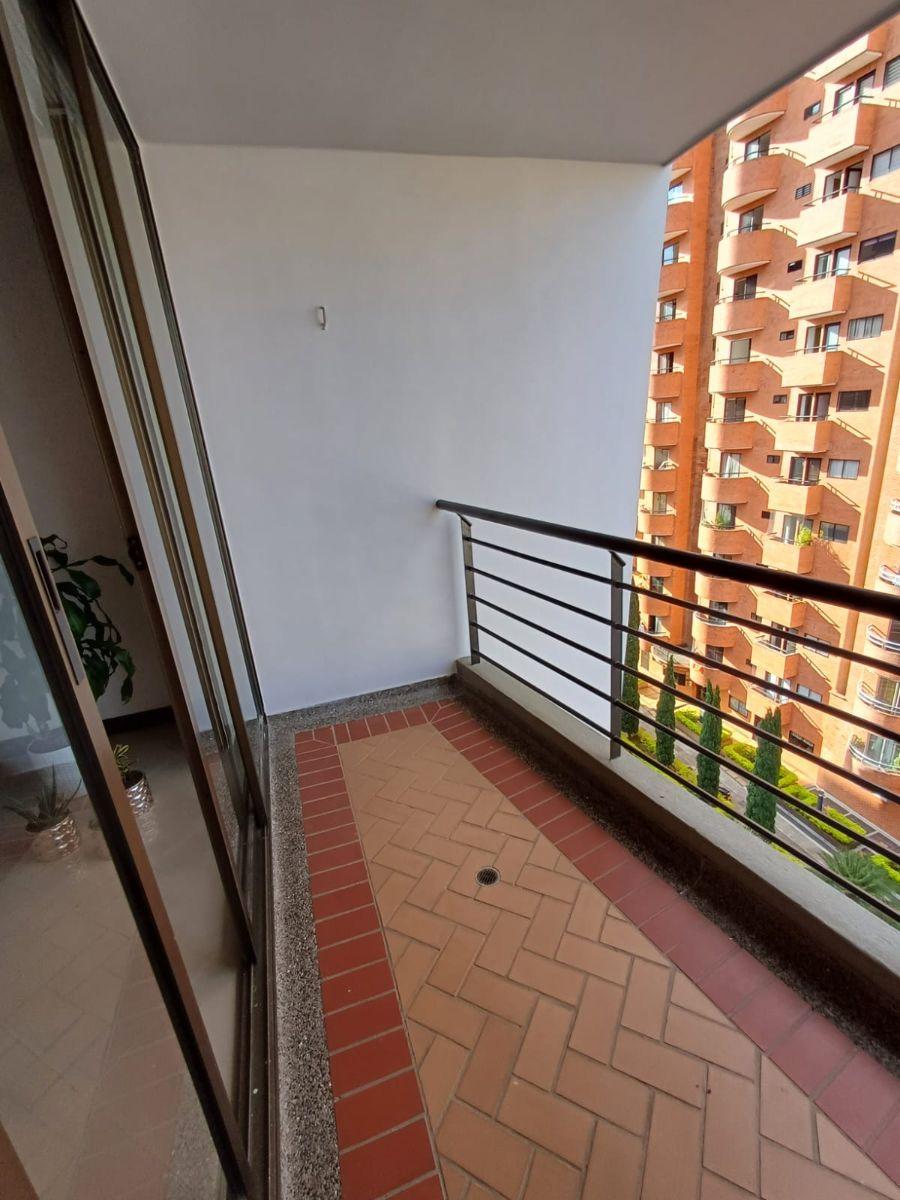 Foto Apartamento en Venta en Laureles, Medell, Antioquia - $ 780.000.000 - APV209895 - BienesOnLine