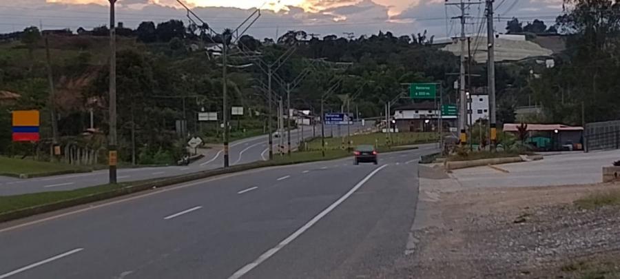 Lote De Terreno Industrial En Zona De Parques Industriales Autopista Medellín Bogotá