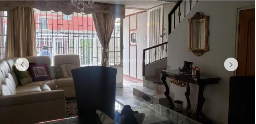 Foto Casa en Venta en Jose Joaquin Vargas, Barrios Unidos, Bogota D.C - $ 650.000.000 - CAV193490 - BienesOnLine