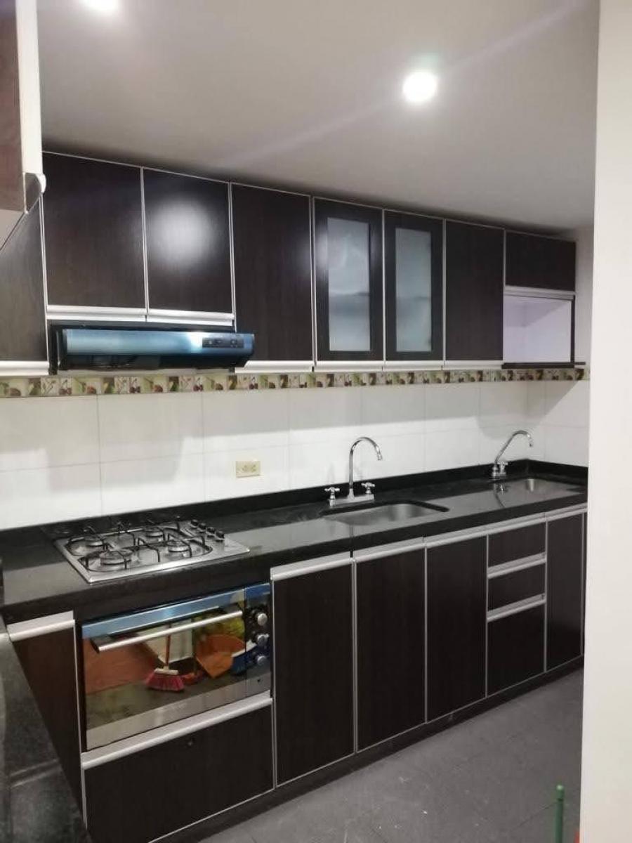 Oportunidad vendo apartamento piso 12  san Joaqu?n  Norte 