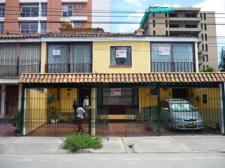 Foto Casa en Venta en Cedros, Usaquén, Bogota D.C - $ 360.000.000 - CAV6909 - BienesOnLine