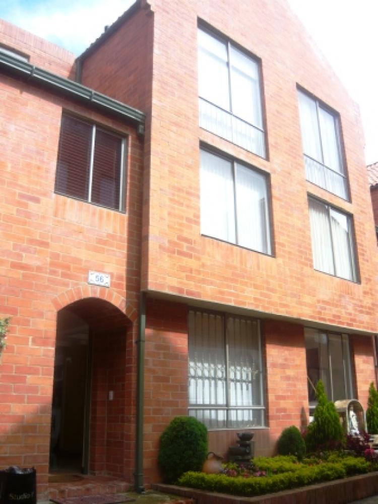 Foto Casa en Venta en Colina Campestre, Suba, Bogota D.C - $ 320.000.000 - CAV19595 - BienesOnLine