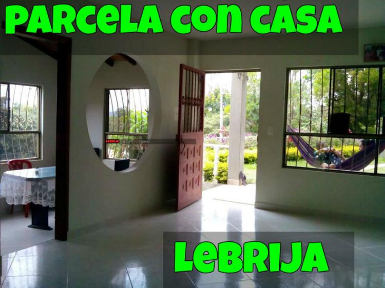 PARCELA CON CASA CAMPESTRE (LEBRIJA)