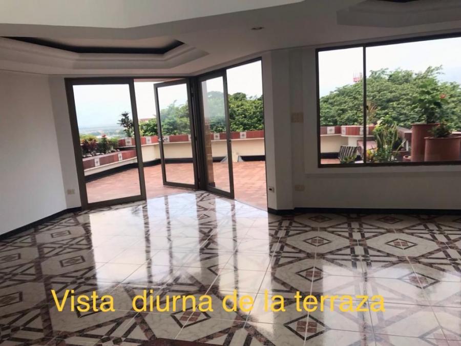 PENTHOUSE DUPLEX EN VENTA EN UNA DE LAS ZONAS MAS EXCLUSIVAS DE VILLAVICENCIO