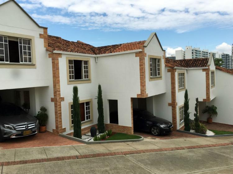 Foto Casa en Venta en Lagos del Cacique, Bucaramanga, Santander - $ 650.000.000 - CAV124692 - BienesOnLine