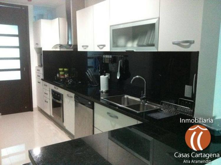 Foto Apartamento en Arriendo en Castillogrande, Cartagena, Bolívar - $ 650.000 - APA45964 - BienesOnLine