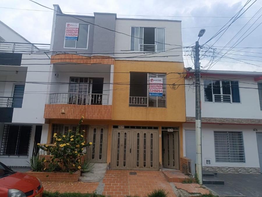 Se arrienda apartamento en la urbanización el Dorado, piso 3, Tuluá