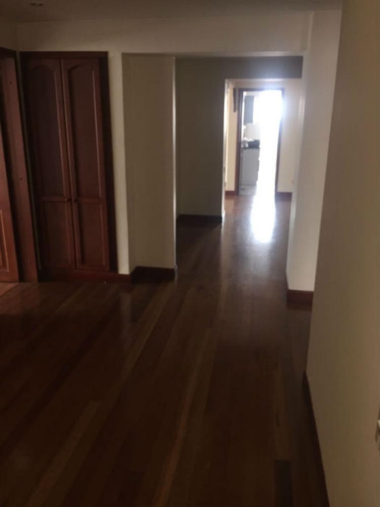 Foto Apartamento en Venta en Pereira, Risaralda - $ 550.000.000 - APV103112 - BienesOnLine