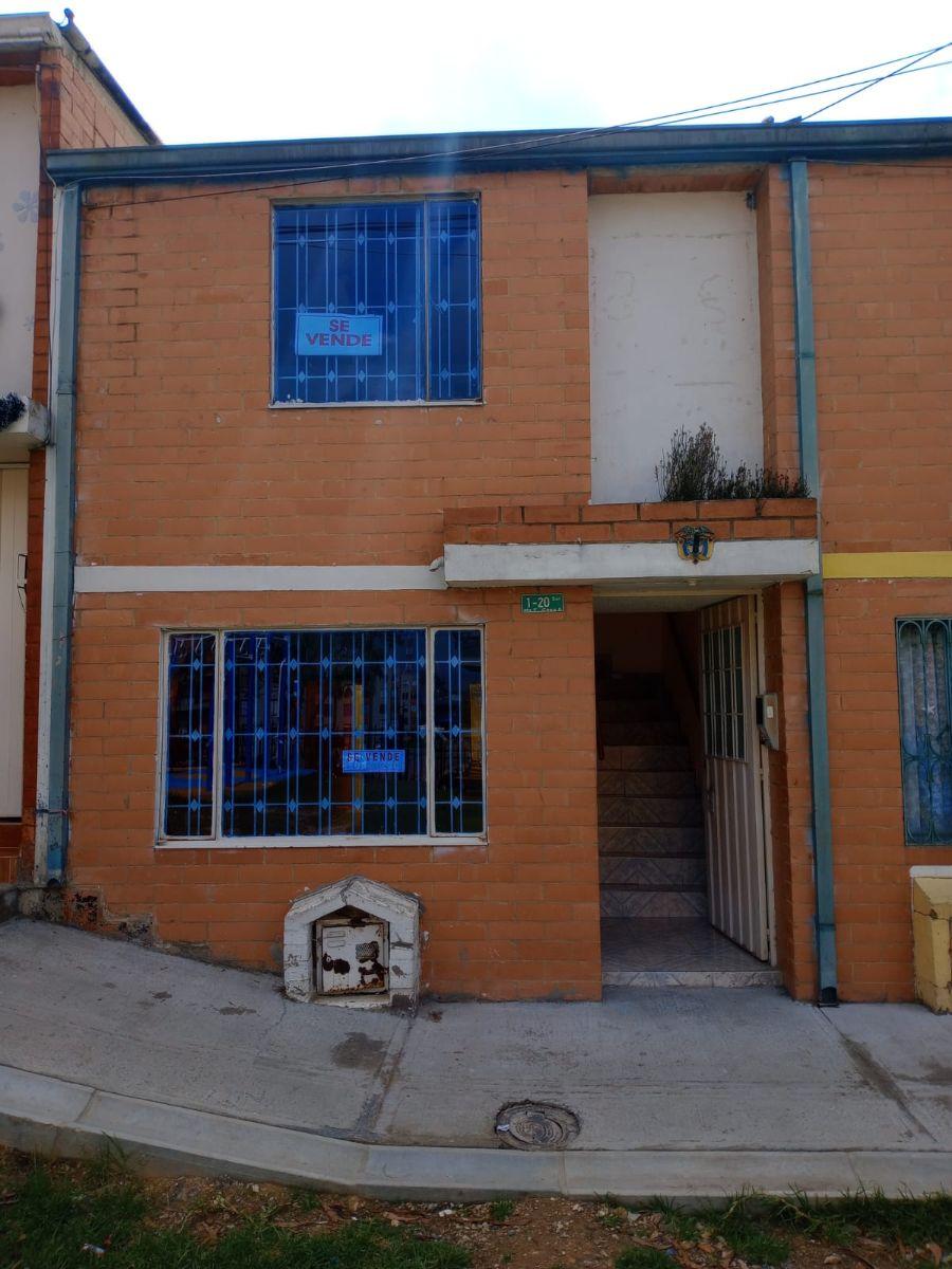 Foto Casa en Venta en Bosques de loreto, Madrid, Cundinamarca - $ 140.000.000 - CAV206477 - BienesOnLine