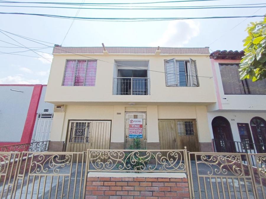 Se vende casa bifamiliar en Villa Nueva, Tulu