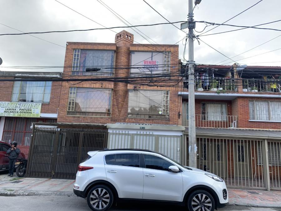 Foto Casa en Venta en Spring, Suba, Bogota D.C - $ 650.000.000 - CAV210921 - BienesOnLine