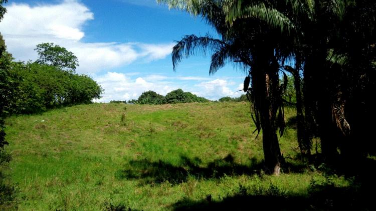 Se vende lote muy bien ubicado, para casa campestre