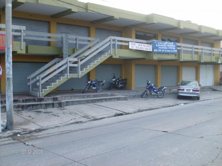 Vendo o Permuto Excelentes locales Comerciales y una Bodega