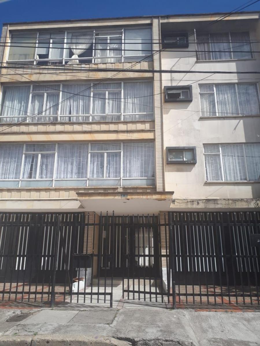 vende, apto 106m2, 2 habitaciones, estudio, 1 baño, 1 pq