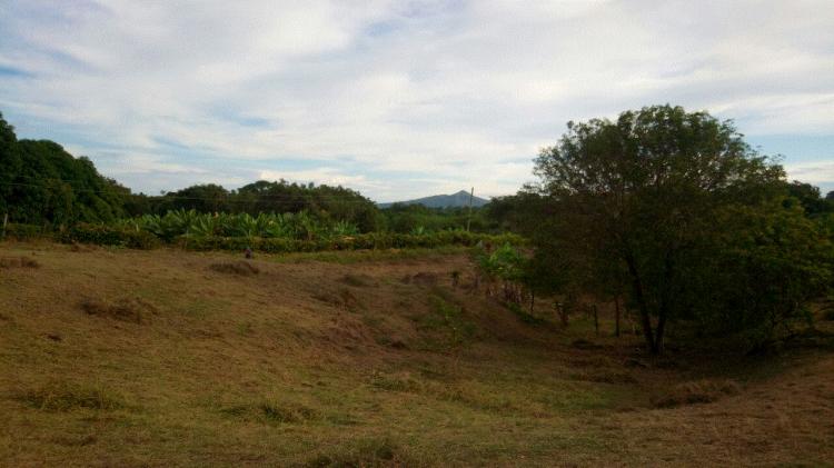 Vendemos lote en lugar seguro y perfecto para construir casa de descanso 