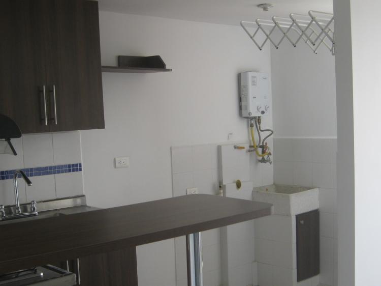 Vendo apartamento con bonitos acabados en unidad en San Antonio de Prado 