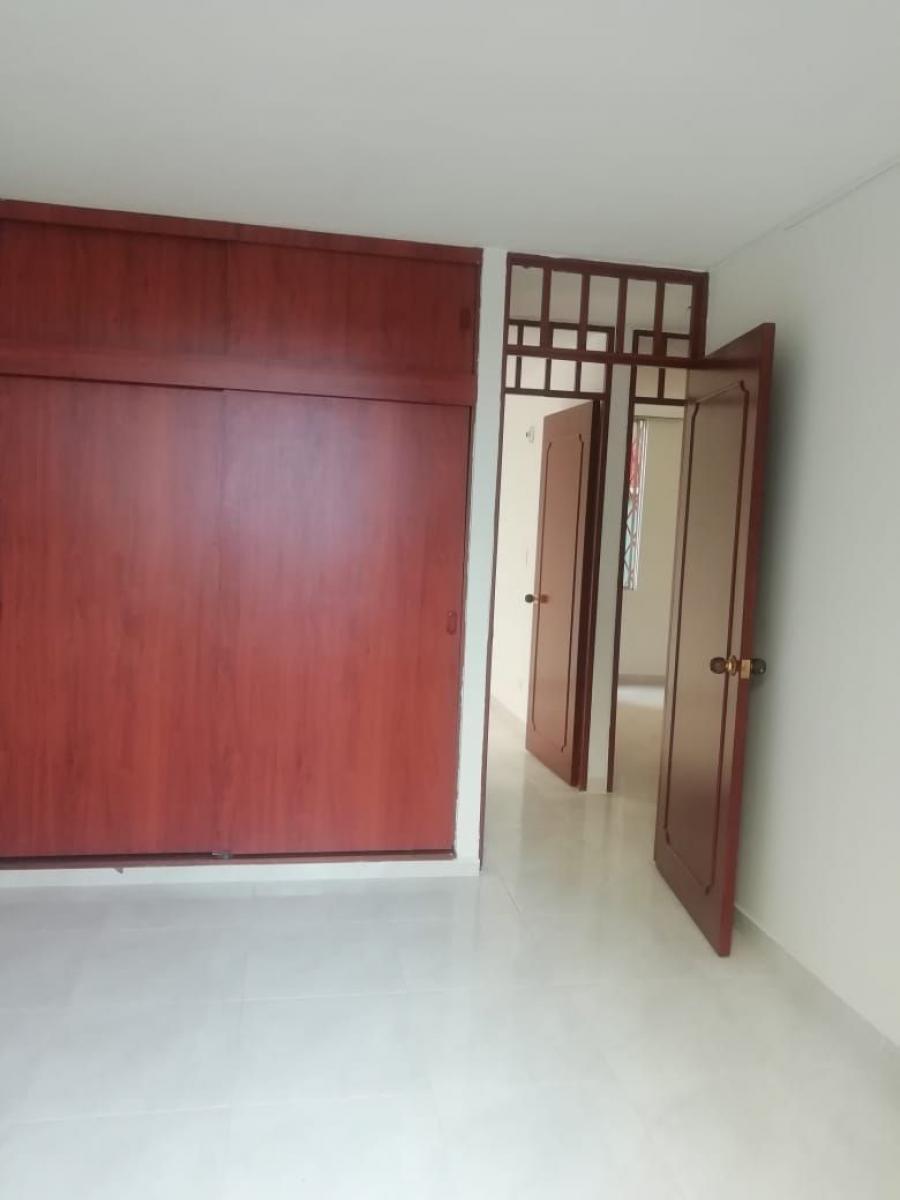 VENDO APARTAMENTO PARAISO DE COMFANDI