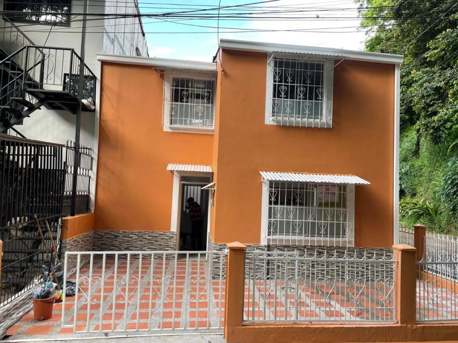 Vendo casa esquinera barrio San Fernando Cuba 