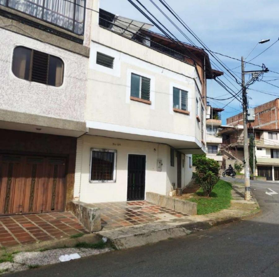 Foto Casa en Venta en BOSTON, Medellín, Antioquia - $ 1.100.000.000 - CAV203840 - BienesOnLine