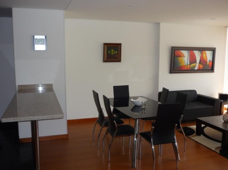 VENDO  en Chapinero Alto, Sierras del Este,  magnífico apartamento