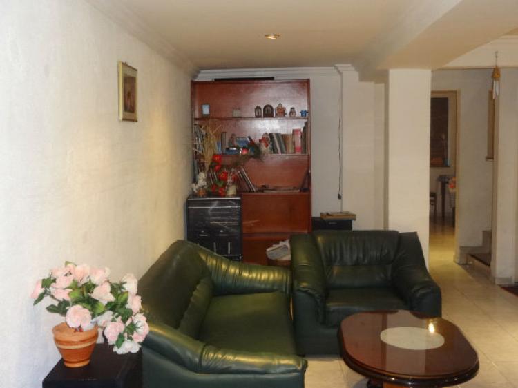 Foto Casa en Venta en Bogota, Engativá, Bogota D.C - $ 330.000.000 - CAV101311 - BienesOnLine