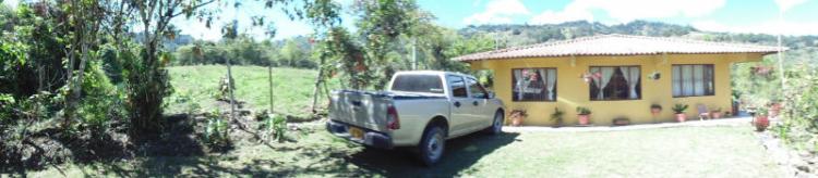 VENDO HERMOSA FINCA CON CASA Y KYOSKO