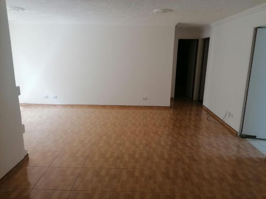 VENDO AMPLIO APARTAMENTO 2do PISO ELEVADO 3 ALCOBAS 2 BAÑOS GARAJE PROPIO CUBIERTO DEPOSITO