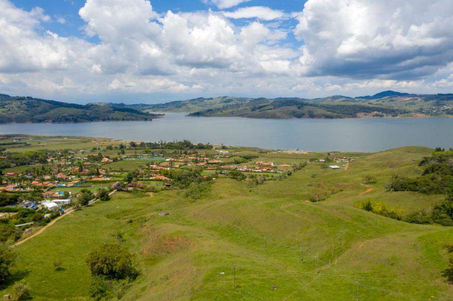 Foto Lote en Venta en LAGO CALIMA, Darién, Valle del Cauca - $ 65.000 - LOV205078 - BienesOnLine