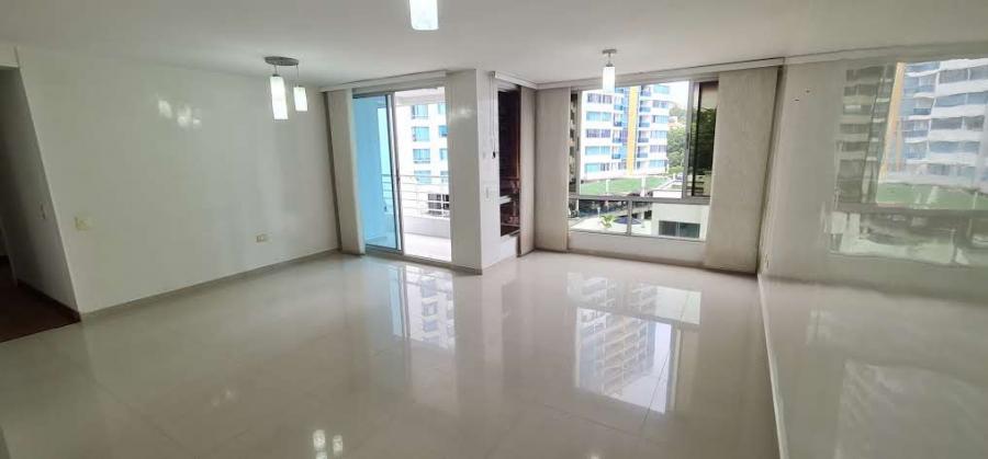 Foto Apartamento en Venta en El Tejar, Bucaramanga, Santander - $ 630.000.000 - APV210900 - BienesOnLine