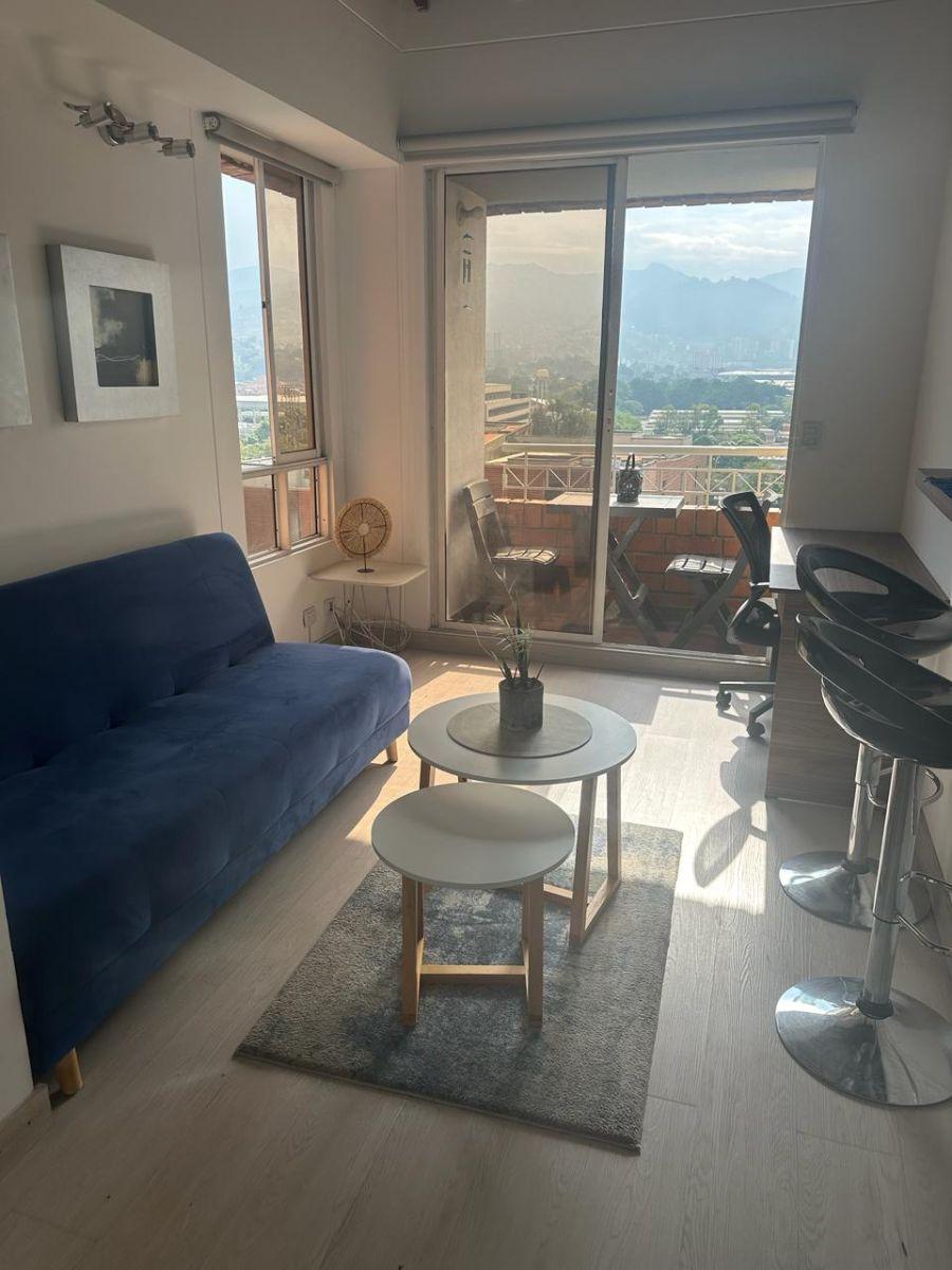 Venta de apartamento en Patio bonito, Poblado.