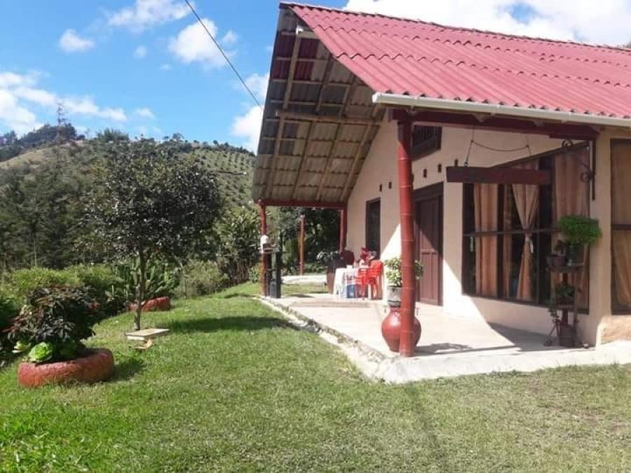 Foto Finca en Venta en VEREDA LA CHAPA - GUATAPE, Guatapé, Antioquia - $ 530.000.000 - FIV210544 - BienesOnLine