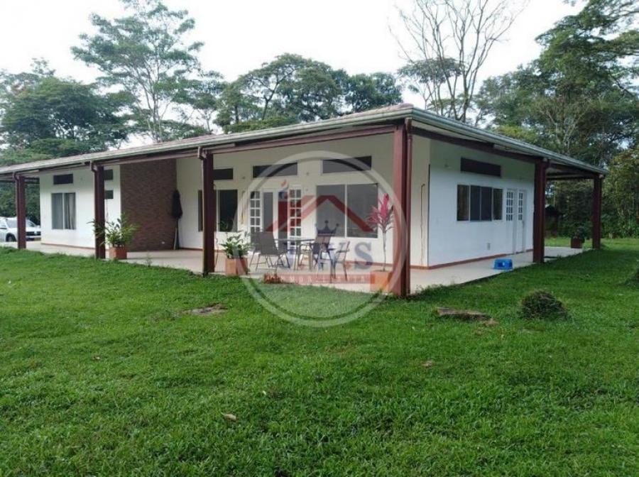 Foto Finca en Venta en Cumaral, Meta - 2 hectareas - $ 880.000.000 - FIV210383 - BienesOnLine